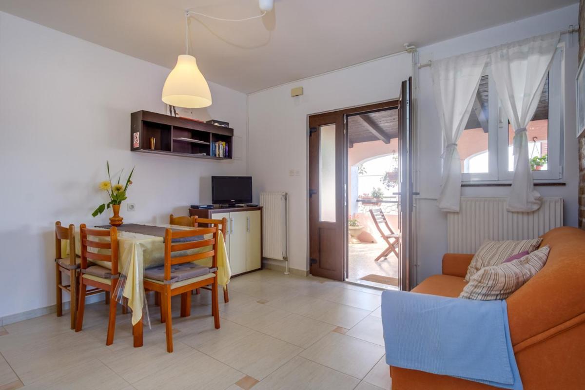 Apartmani Nadalina Veli Lošinj Exterior foto
