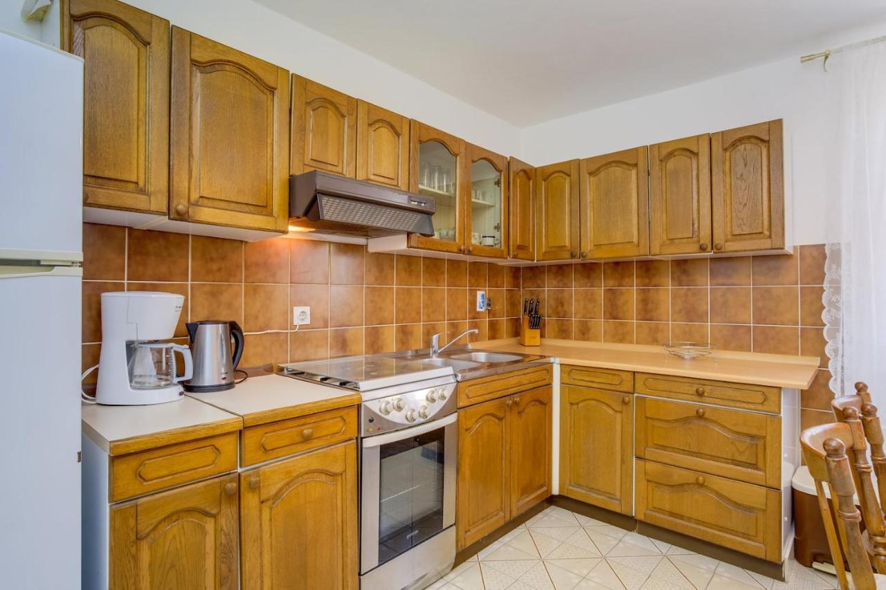 Apartmani Nadalina Veli Lošinj Exterior foto